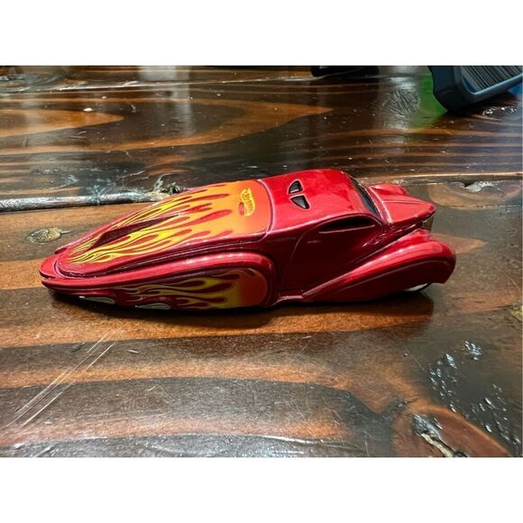 2003 Hot Wheels Red OOZ Coupe with Flame Detailing Made in Malaysia - Picture 1 of 6